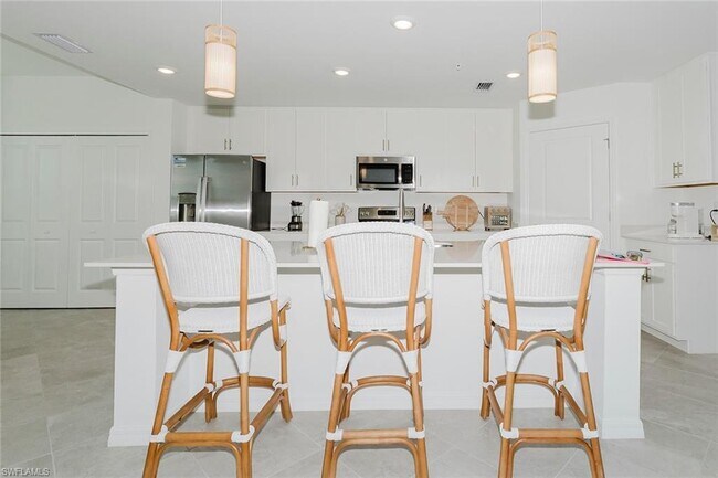 Foto del edificio - 5445 Double Eagle Cir