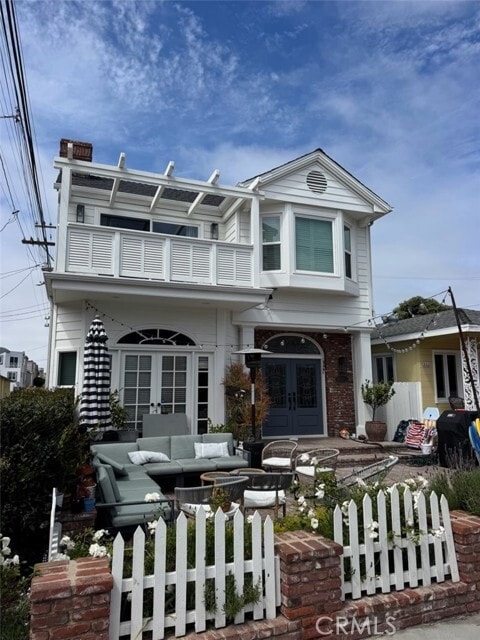 Building Photo - 317 4th St