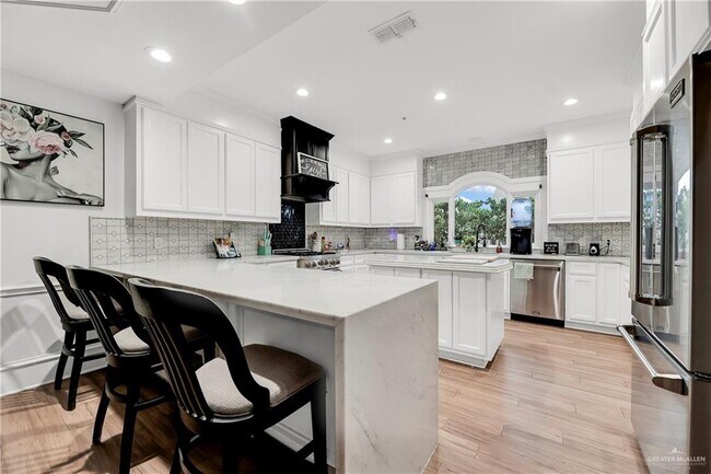 Building Photo - 1026 Rio Grande Dr