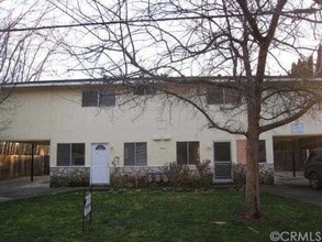 Building Photo - 1524 Chestnut St