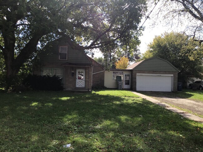 Foto del edificio - 3 bedroom single family home