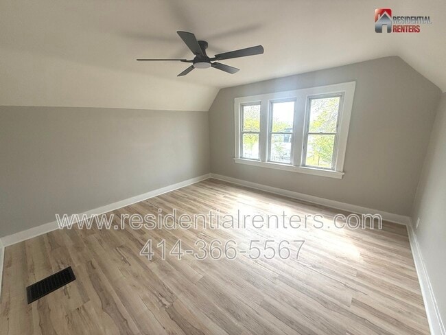 Foto del edificio - 2724 N Palmer St