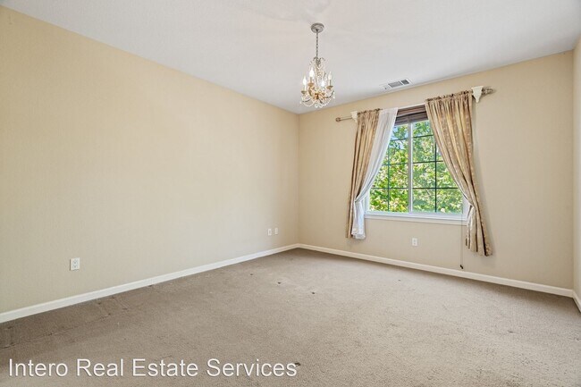 Building Photo - 3 br, 3 bath House - 4459 Lick Mill Blvd