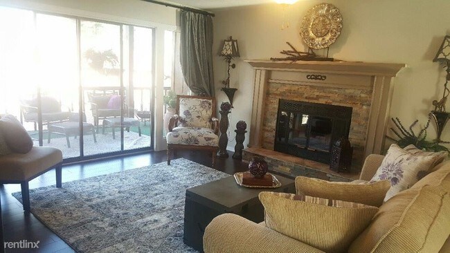 Foto del edificio - 2311 Lakeshore Dr