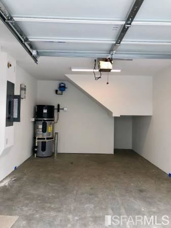 Building Photo - 1393 Pullman Way