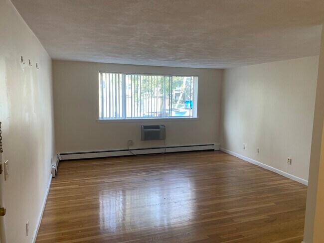 Foto del edificio - 88 Gardner St