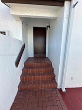 Building Photo - 1281 SW 124th Ct