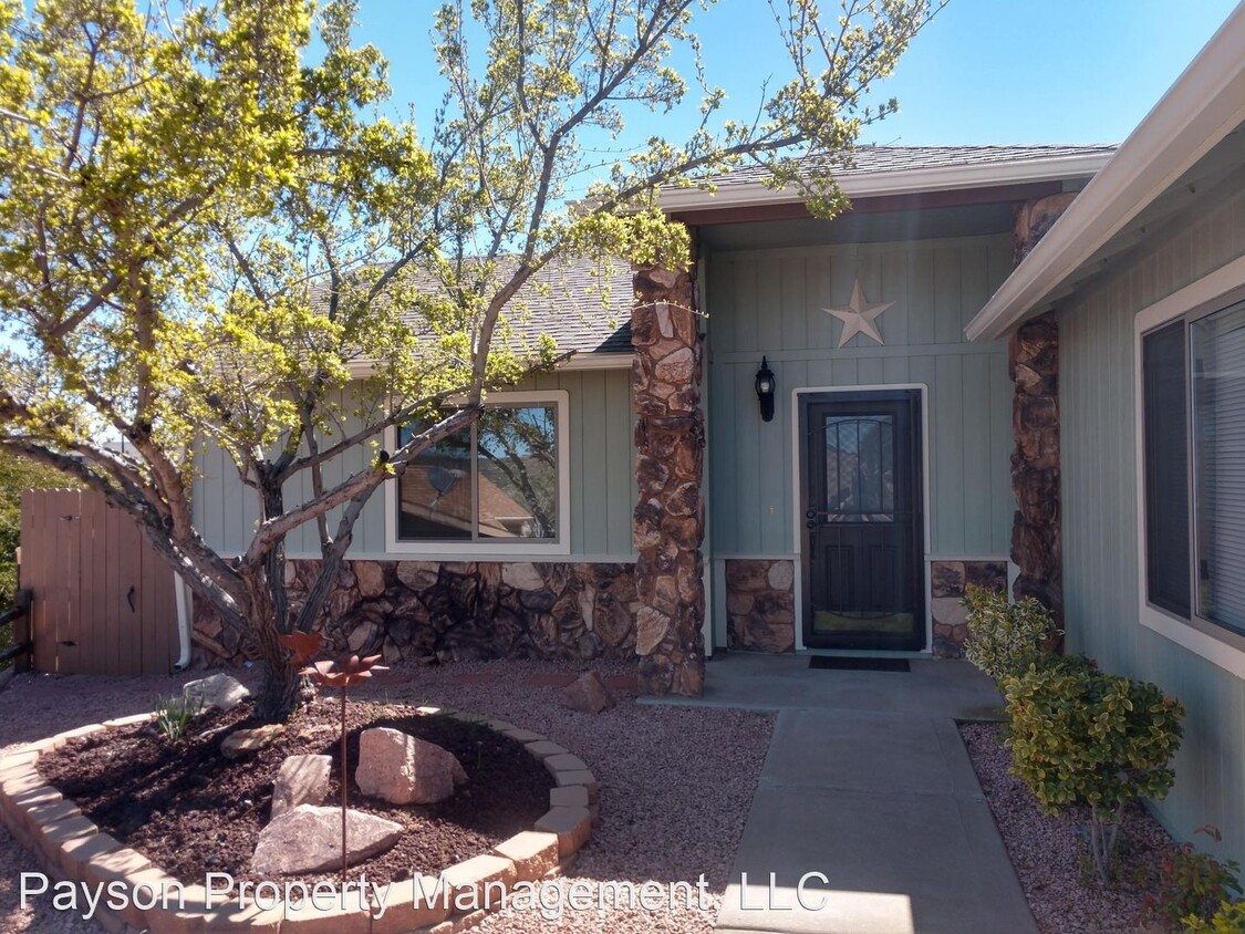 Primary Photo - 2 br, 2 bath House - 311 S Red Rock Point