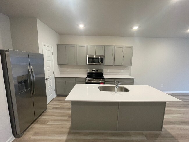 Foto del edificio - 1720 Manuka Ln