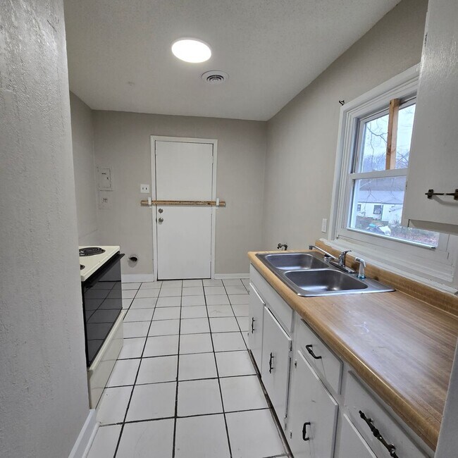 Foto del edificio - 784 Cherokee Ave