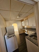 Building Photo - 204-208 N Fort Wayne Ave