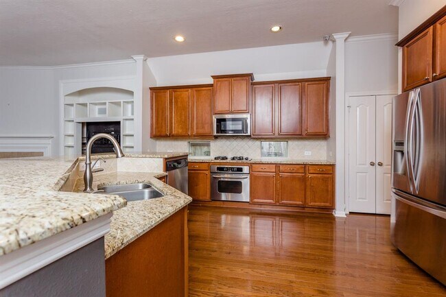 Building Photo - 3723 Tidalwood Dr