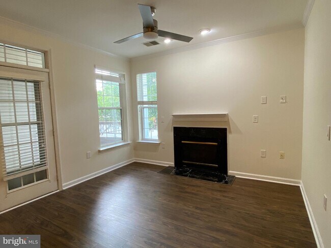 Building Photo - 4300E Cannon Ridge Ct