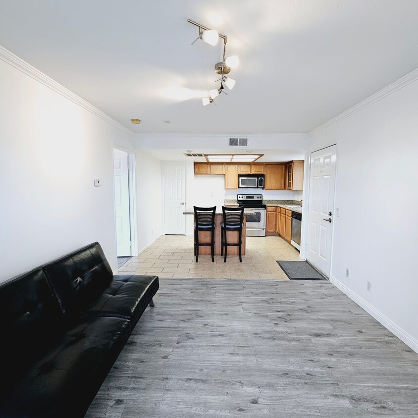 Living Room - 3448 Hathaway Ave