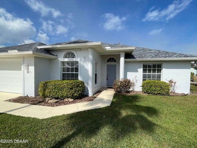 Building Photo - 127 Sandpiper Ridge Dr