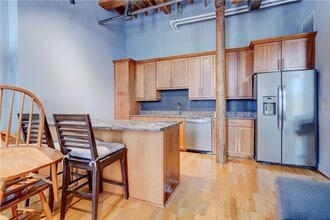 Building Photo - 224 Mill St