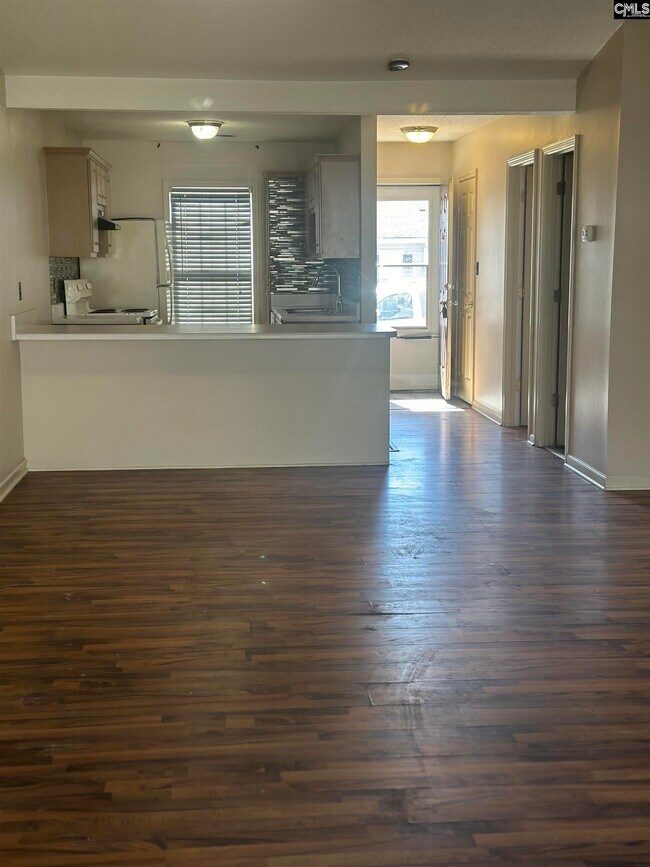 Foto del edificio - 113 Elkhorn Ln