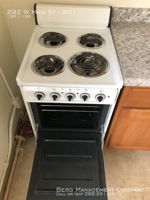 Foto del edificio - 1 bedroom/1 bath, Heat included