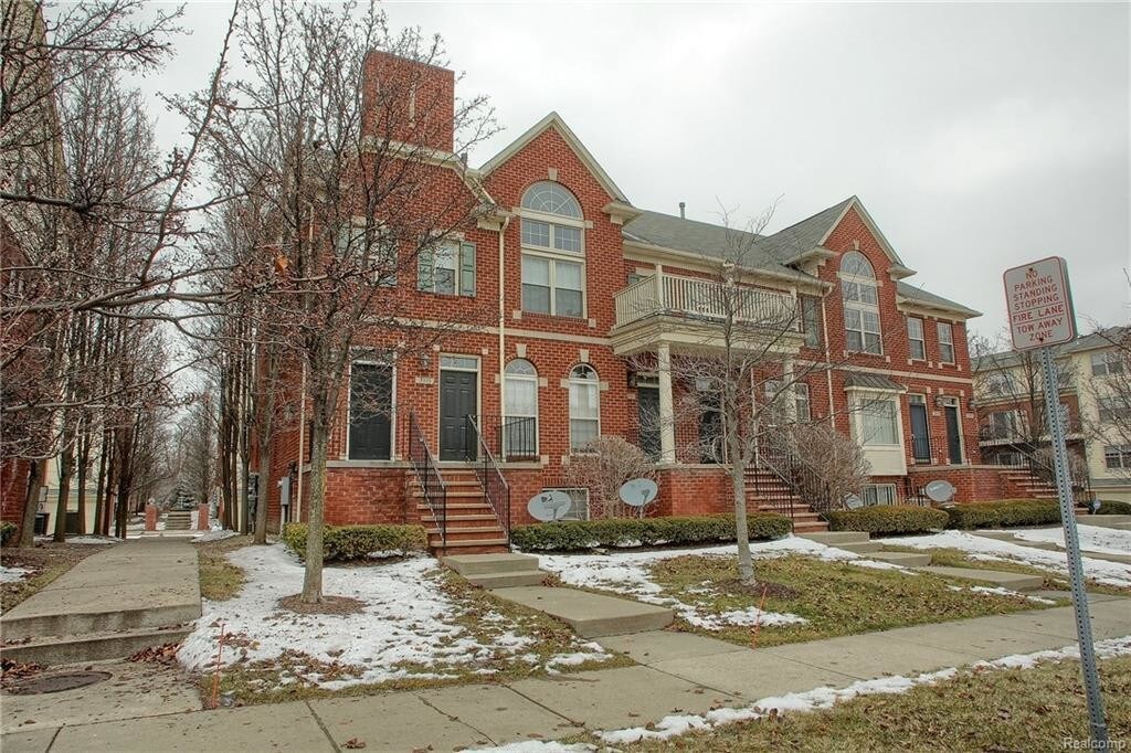 Primary Photo - 3031 Camden Dr