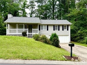 Building Photo - 4899 Raven Way NE
