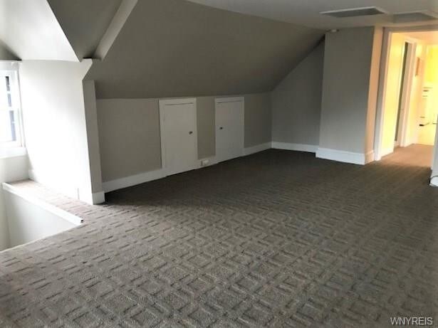 Foto del edificio - 825 Forest Ave