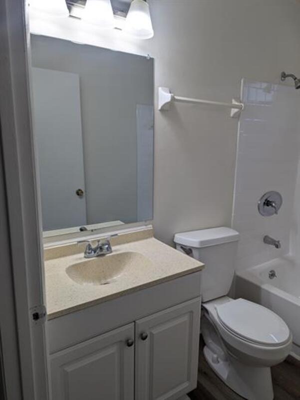 Foto del edificio - 2682 North Point Ct