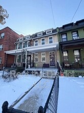 Building Photo - 814 Longfellow St NW