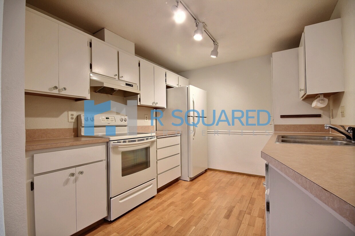 Primary Photo - 8222 126th Ave NE