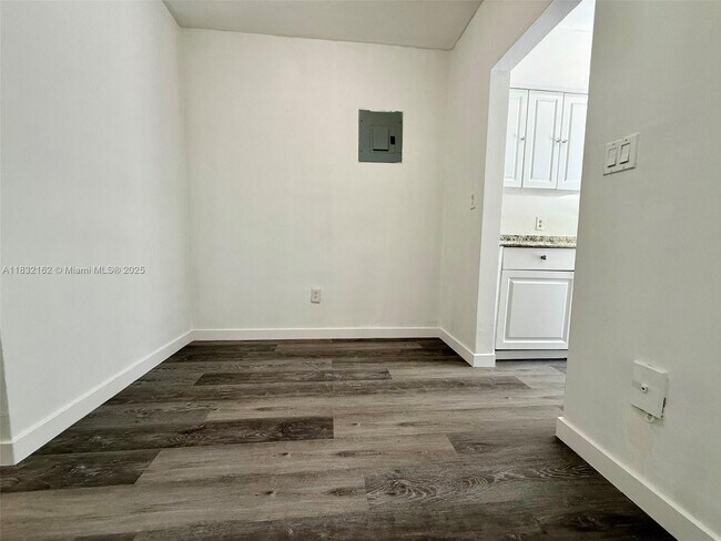 Foto del edificio - 780 81st St