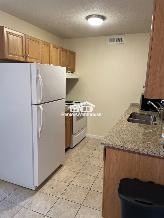 Foto del edificio - 1464 Hawks Nest Ct