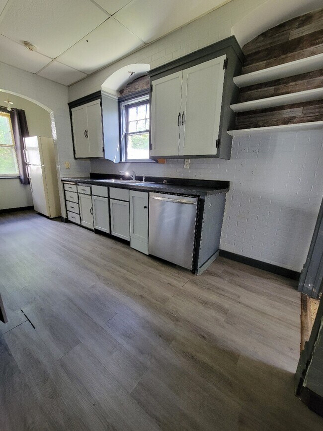 Foto del edificio - 807 Grant St