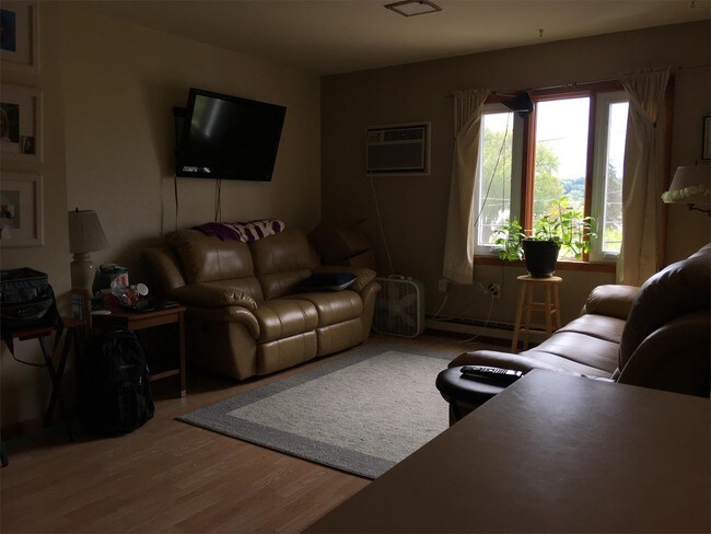 Foto del edificio - 409 2nd St