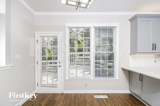 Foto del edificio - 5304 Brandermill Ct