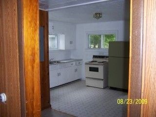 Building Photo - 3 br, 1 bath House - 420 S Columbia St 420...