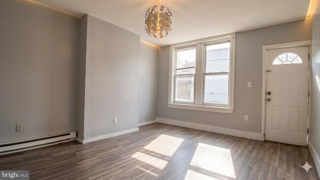 Foto del edificio - 2925 N Marshall St