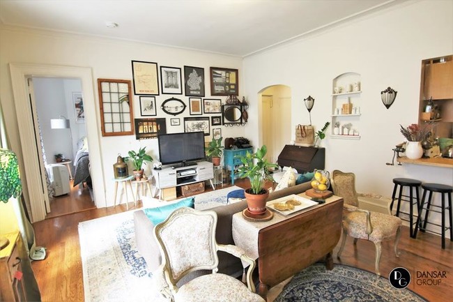 Building Photo - 337 West 76th Street