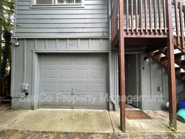 Building Photo - 6423 SW Raab Rd