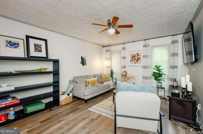 Foto del edificio - 5157 Roswell Rd