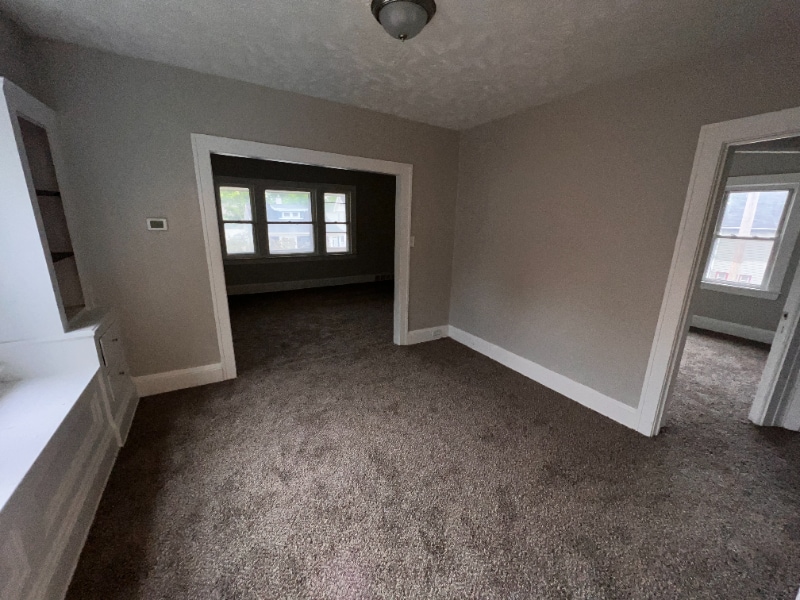 7701 New York Ave Cleveland, OH 44105 – photo 2