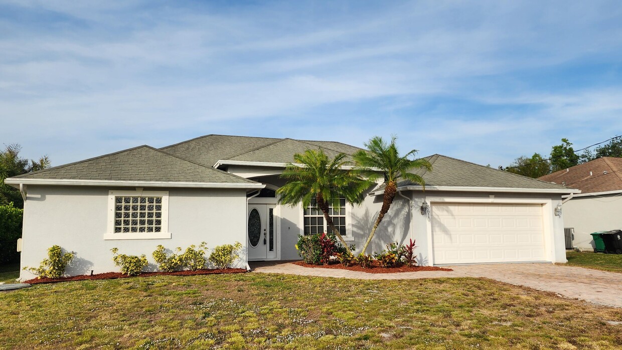 Primary Photo - 5610 NW North Crisona Cir
