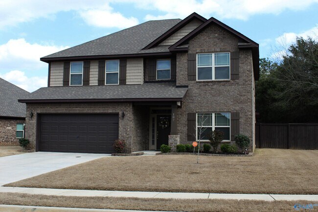 Foto del edificio - 107 Schultz Cir