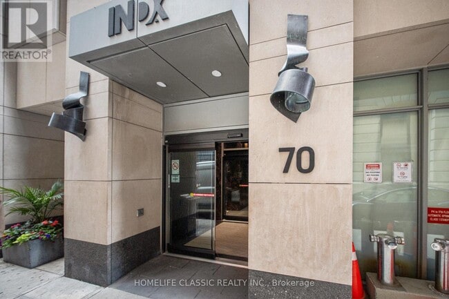 Building Photo - 70-4070 Temperance St