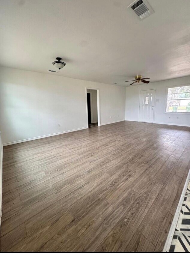 Foto del edificio - 1824 Reese St