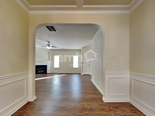 Building Photo - 1470 Rose Terrace Cir