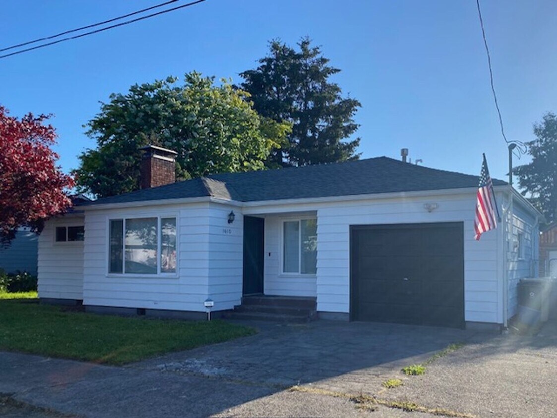 MUST SEE NEWLY REMODELED HOME! House Rental in Lebanon, OR