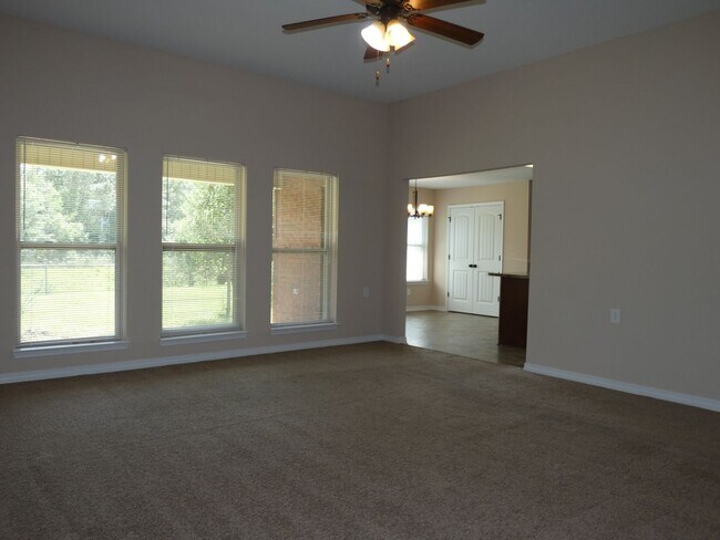 Foto del edificio - Charming 3 Bed/2 Bath - Willow Glen