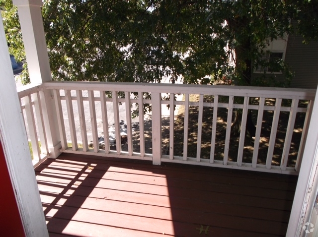 Balcony - Village Knoll Apartment Homes