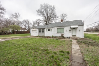 Building Photo - 2360 Durham Dr