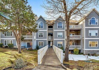 Building Photo - 310 Woodland Dr S