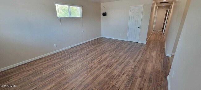 Foto del edificio - 5539 N 22nd Dr